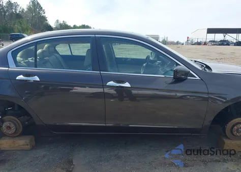 2011 Honda Accord 3.5 Ex-L из США, поврежденный, VIN 1HGCP3F88BA005162
